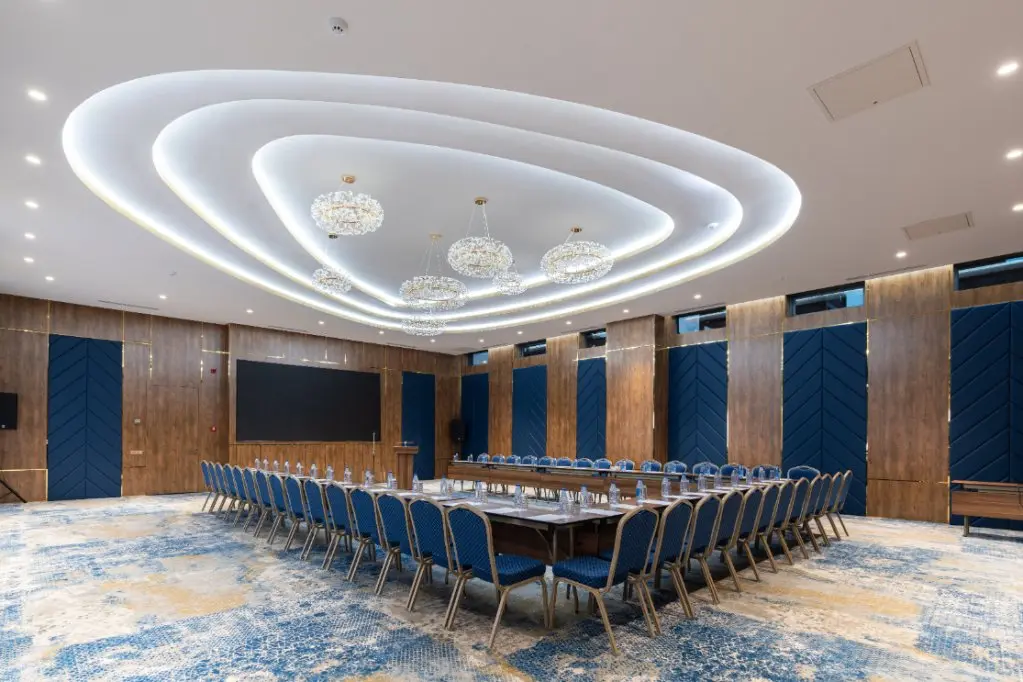 Ташкент: Hotel Shamsan