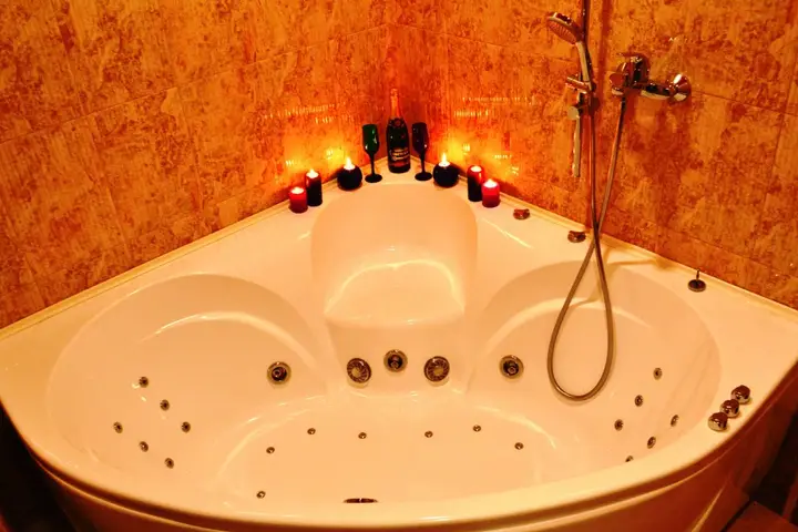 Минск: Апартаменты Sauna & Jacuzzi