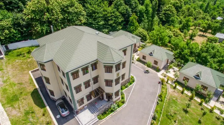 Вандам: Отель White Boutique Gabala