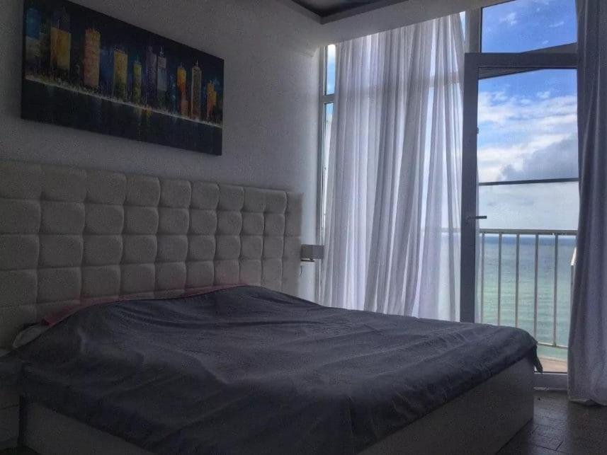 Батуми: Apartament MAGNOLIA