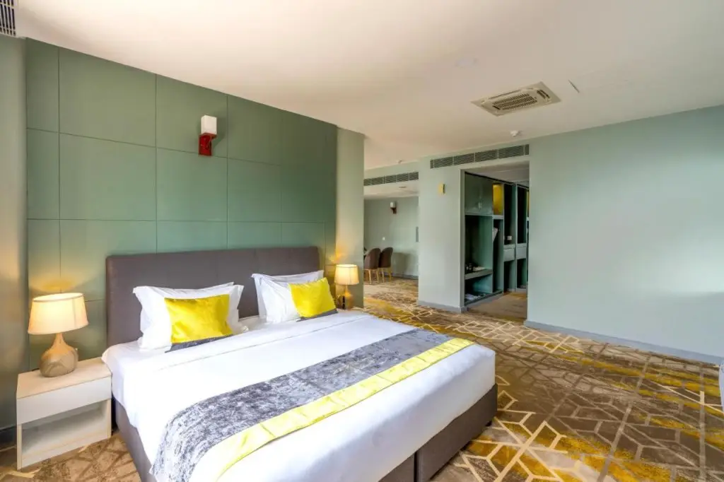 Северный атолл Мале: Manhattan Business Hotel