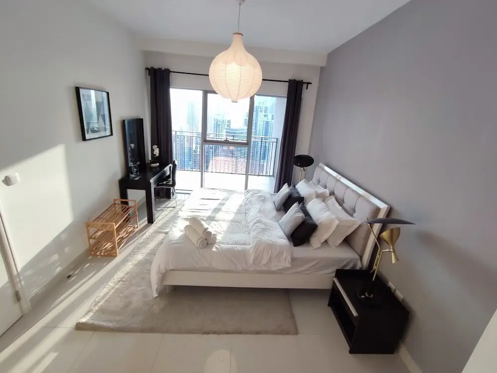 Дубай: SuperHost - Chic Apartment With Balcony Close to Burj Khalifa