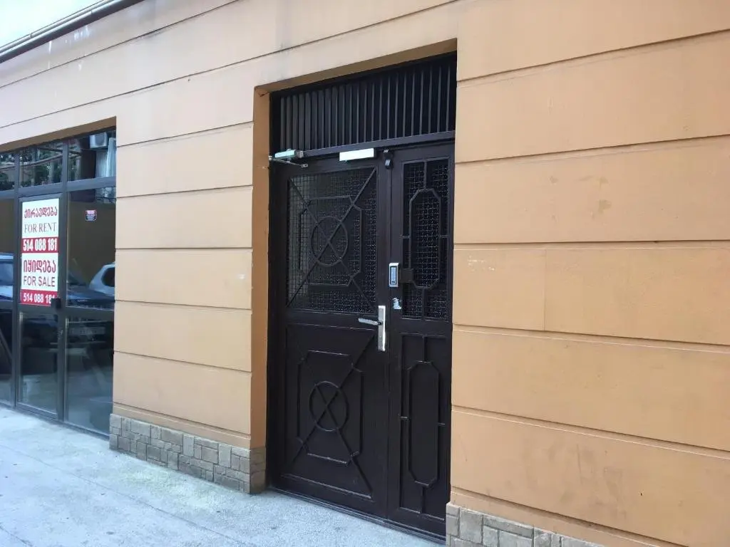 Батуми: Light Apartment on Rustaveli Avenue