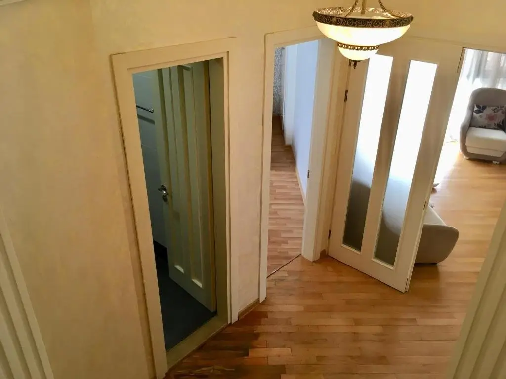 Light Apartment on Rustaveli Avenue — фото 1