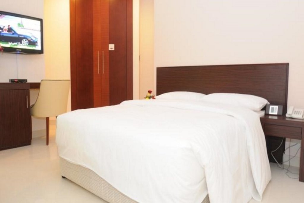 Дубай: Time Square Hotel