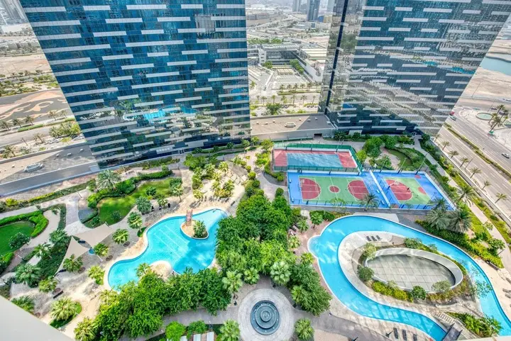 Абу-Даби: Capital Living On Reem: The Arc Towers