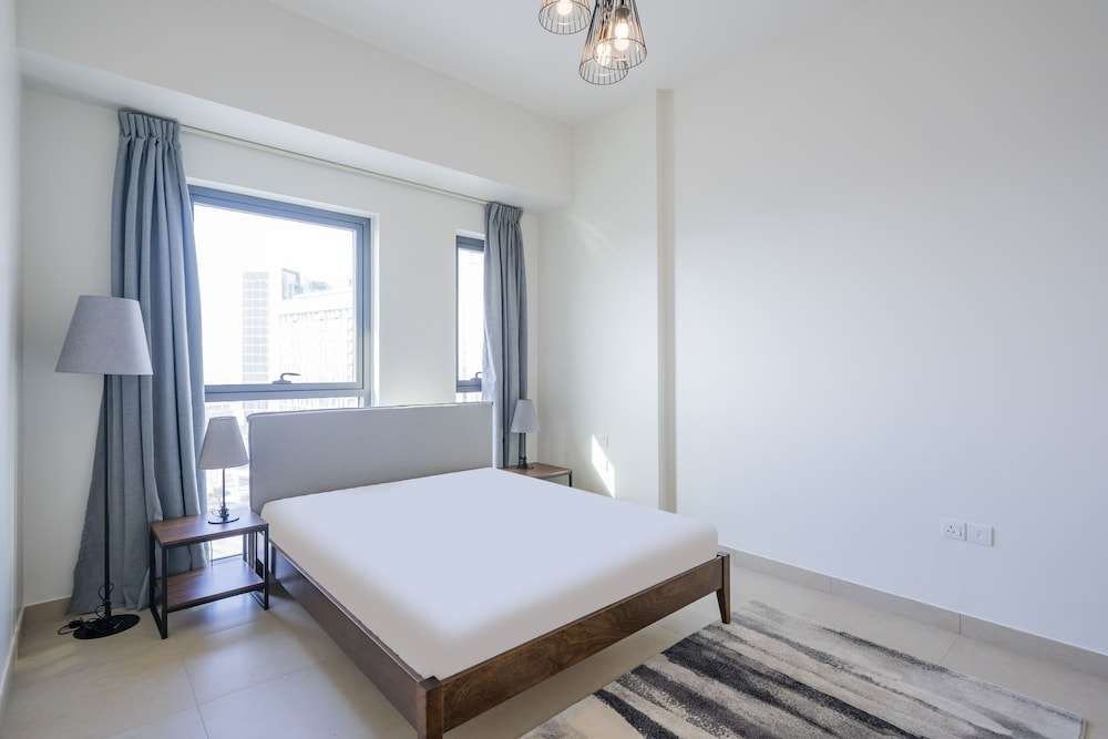 Дубай: Expo Village Serviced Apartments
