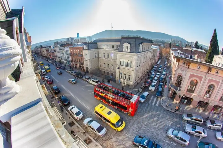 Тбилиси: Hotel Tribeca Mimino