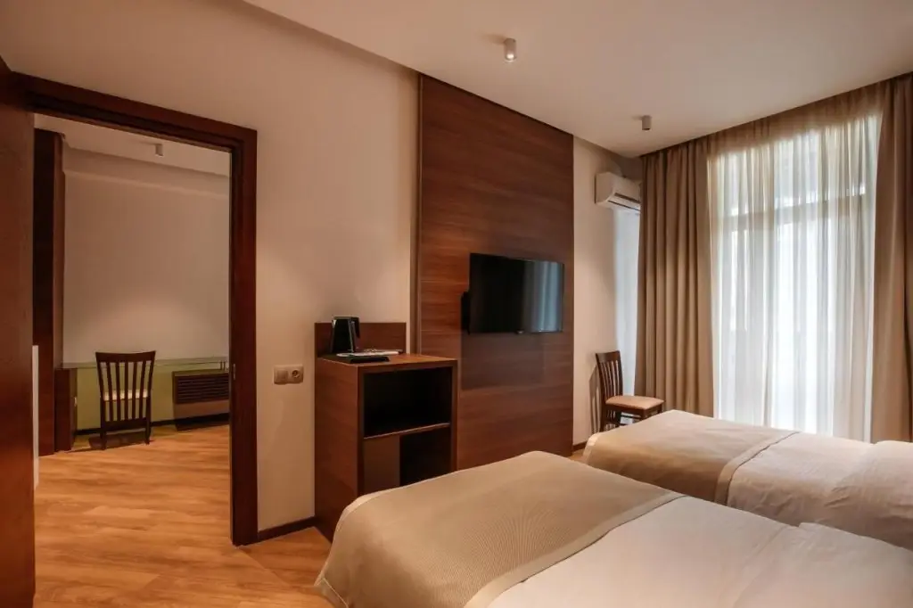 Тбилиси: Hotel Parma