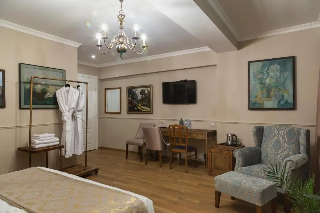 Тбилиси: Omart Hotel - Gallery