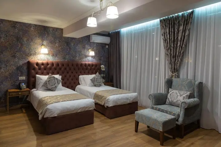 Тбилиси: Omart Hotel - Gallery