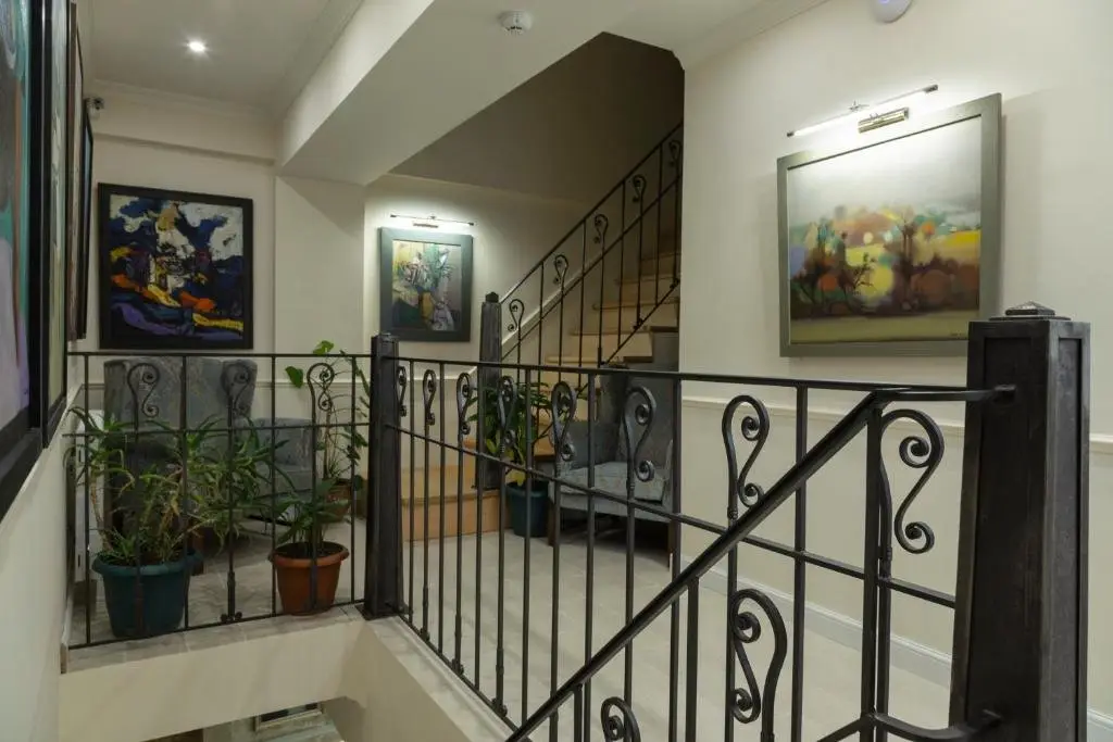 Тбилиси: Omart Hotel - Gallery