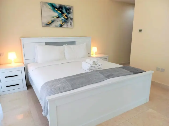 Дубай: Stunning 1bedroom With Balcony in Business Bay
