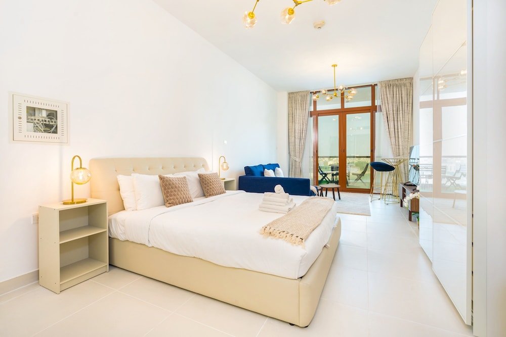 Дубай: Gorgeous Studio with breath-taking Palm Views