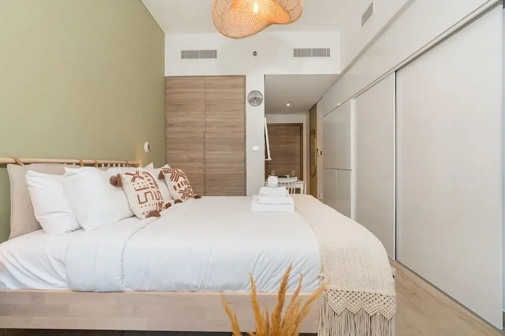 Дубай: Stunning 1bedroom With Balcony in Al Habtoor City