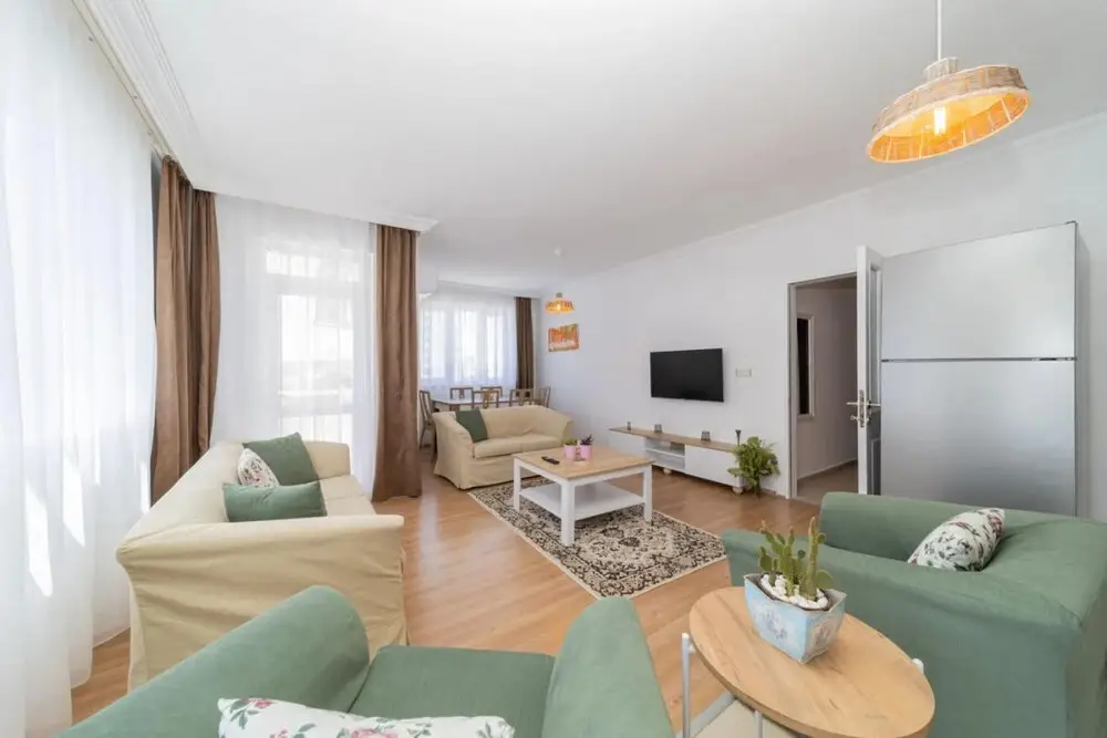 Аксу: Riverside Flat Close to Beach