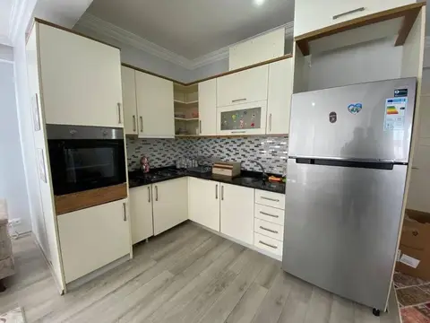 Lovely 3 Bedrooms Luxury APT with pool and Gym — фото 1