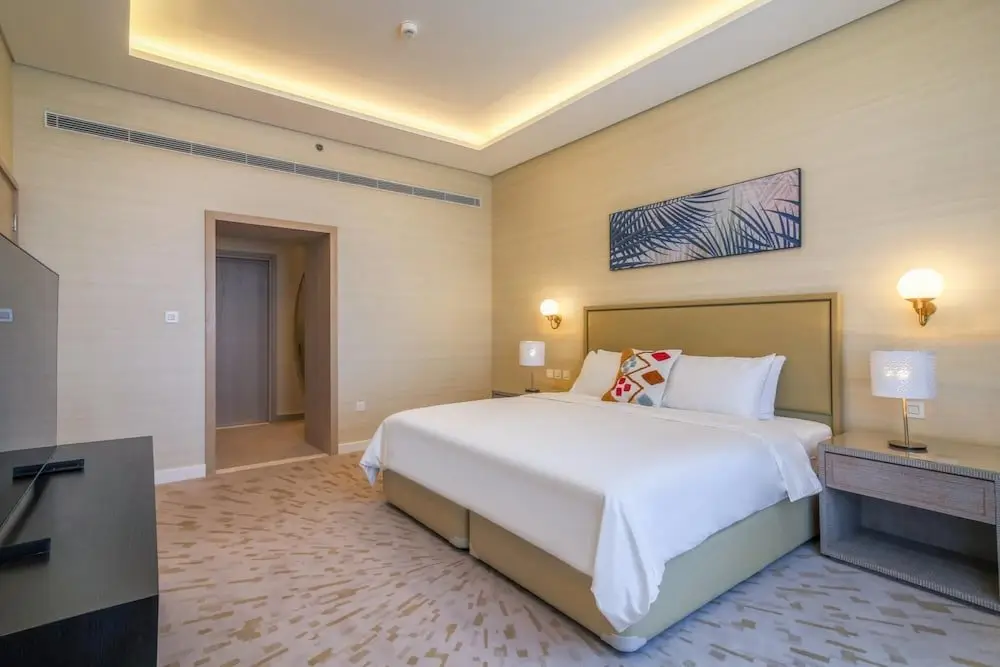 Enjoy Your Stay With Spectacular Views of the Palm — фото 1