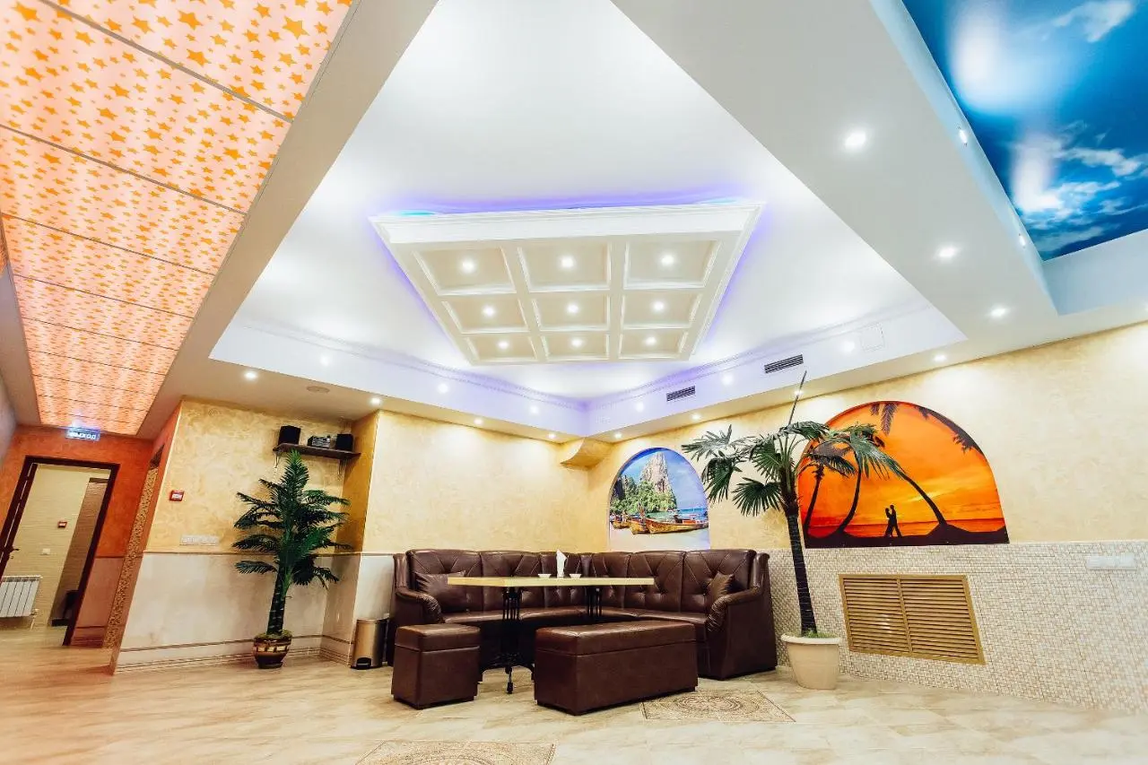 Тверь: Отель Golden Plaza