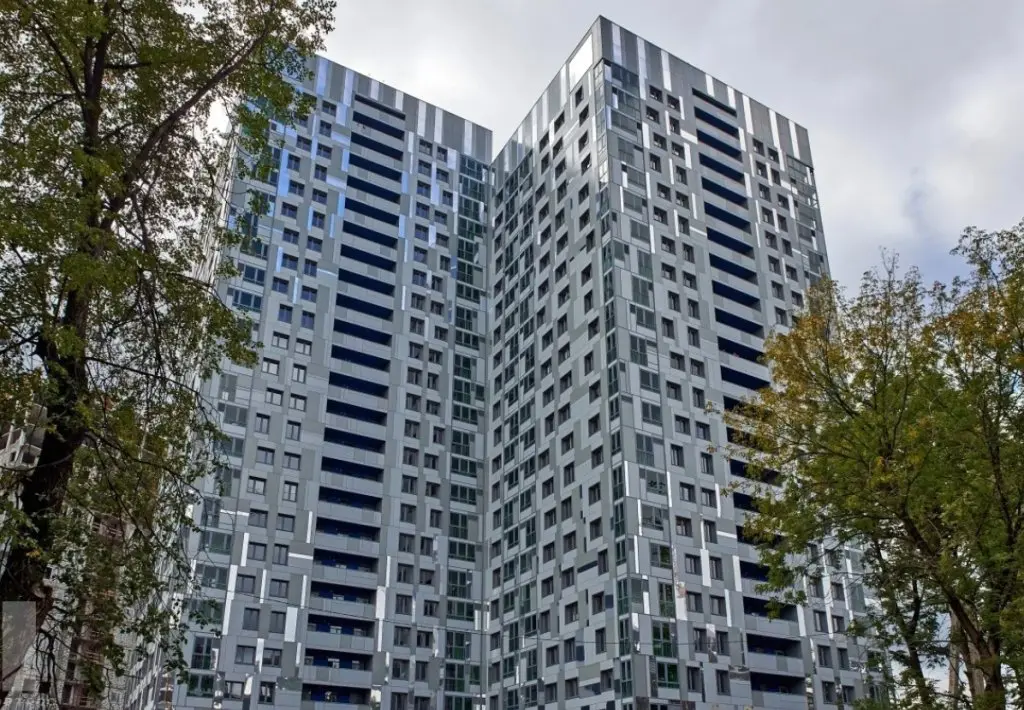 Пермь: Leto Apart (Лето Апарт) на улице Революции 52Б