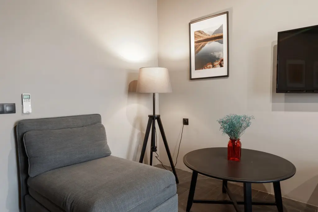 Сочи: Апартаменты Red Apartments Виктория Осень