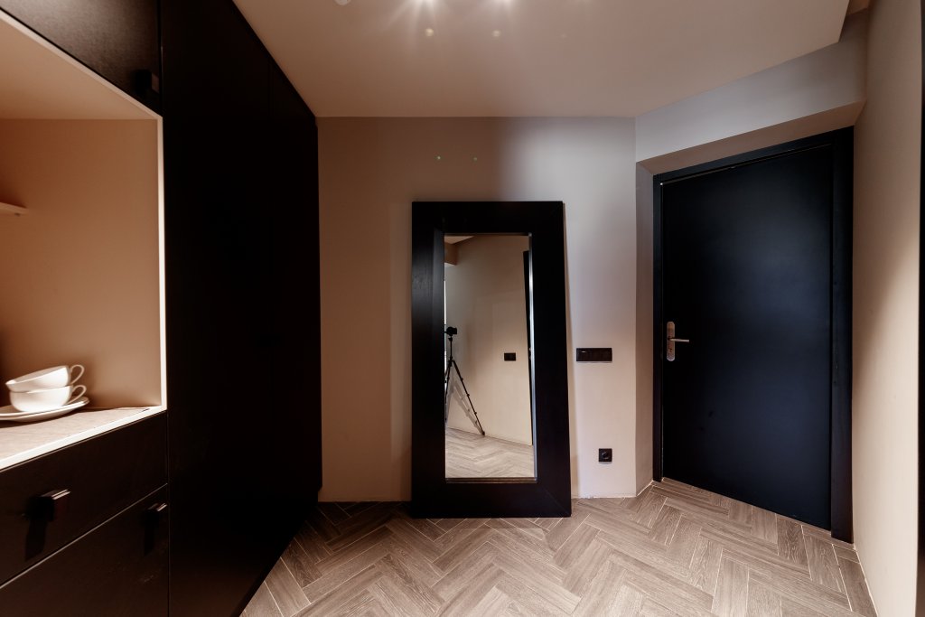 Сочи: Апартаменты Red Apartments Виктория Осень