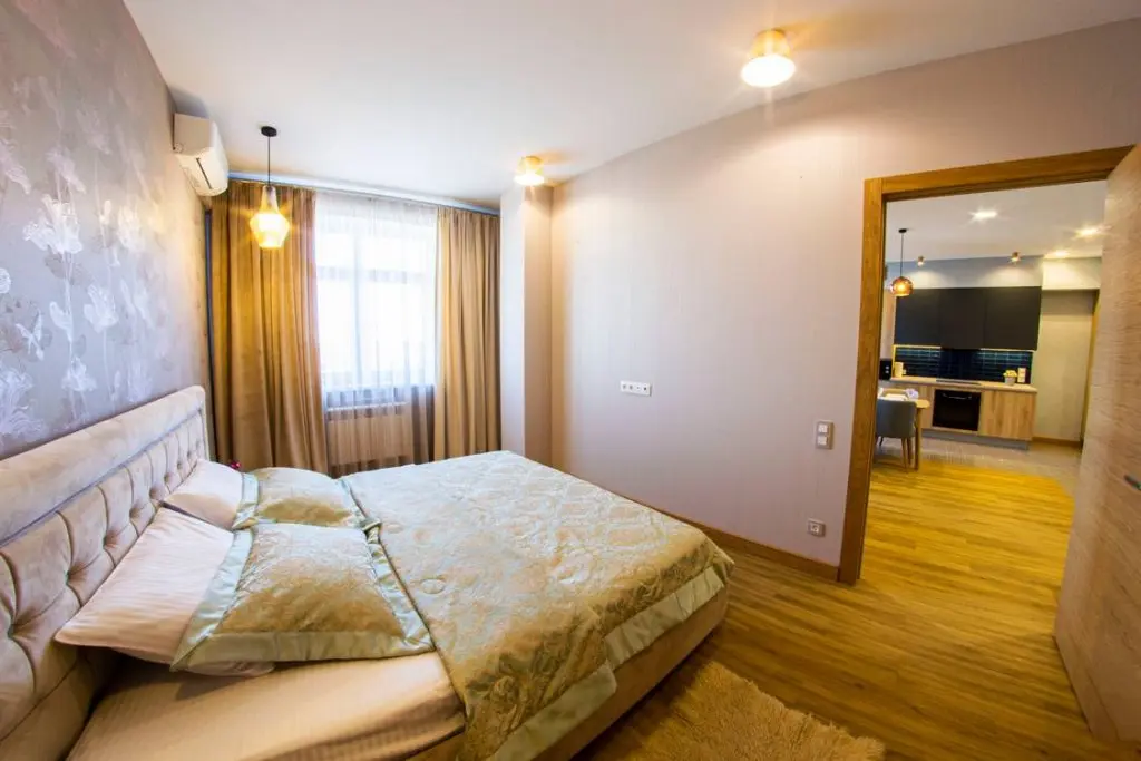 Омск: Апартаменты RENT-сервис на Волховстроя 23