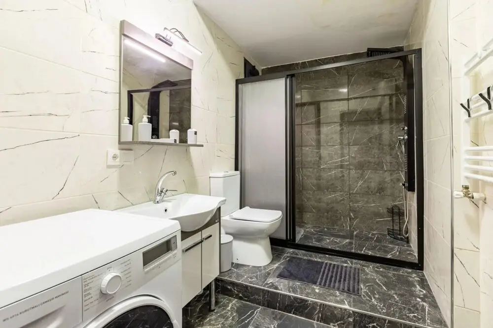 Стамбул: Missafir Distinguished Flat With Backyard in Sisli