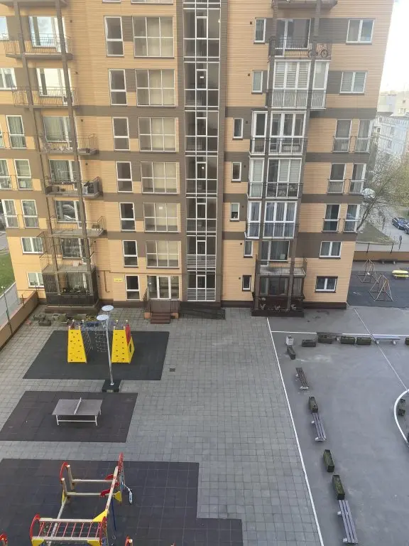 Калининград: Квартира Двухкомнатные на Горького 96