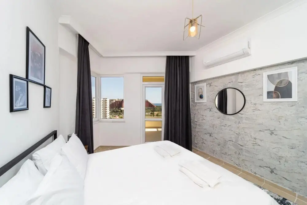 Аксу: Lovely Apartment With Balcony in Aksu