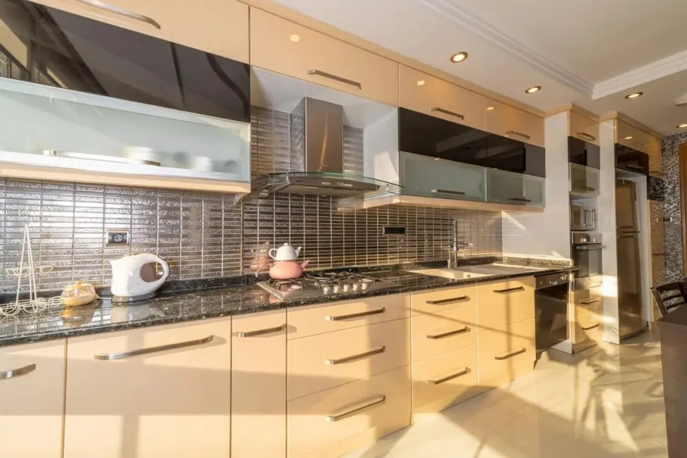 Анталья: Lovely Flat With Sea View Near Beach in Muratpasa