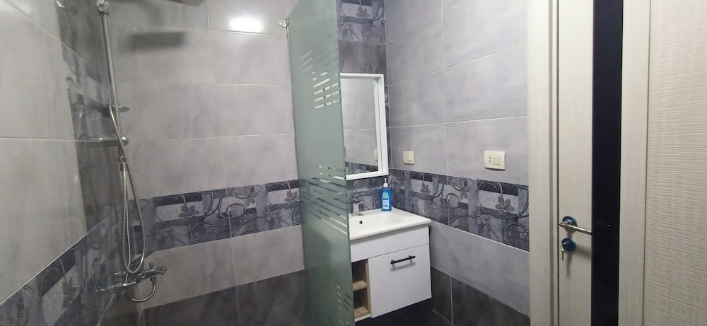 Каир: Smart Luxury Apartment in new Building of Compound