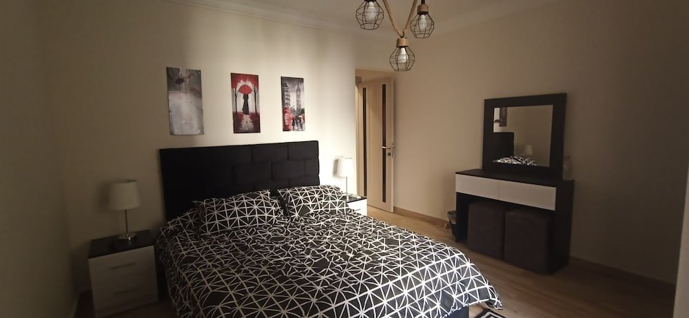 Каир: Smart Luxury Apartment in new Building of Compound