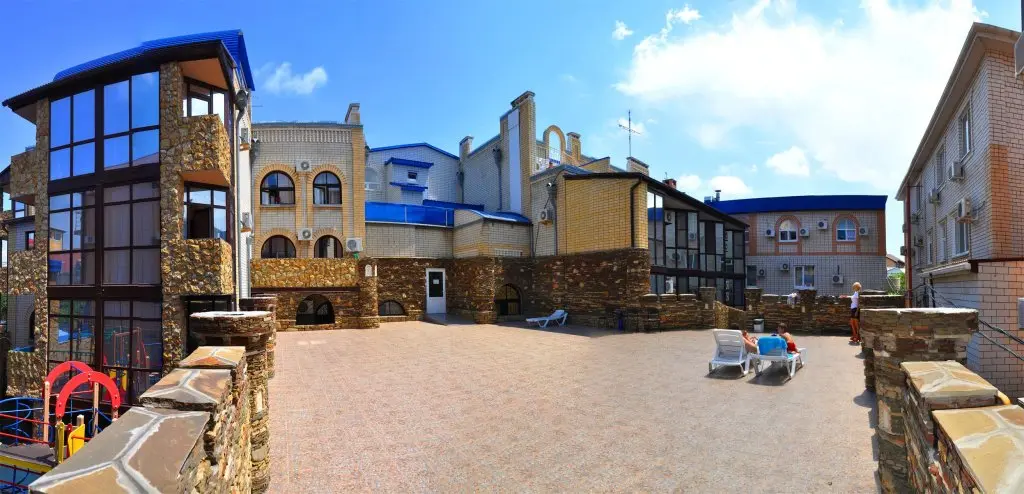 Анапа: Dvoryanskoye Gnezdo Hotel