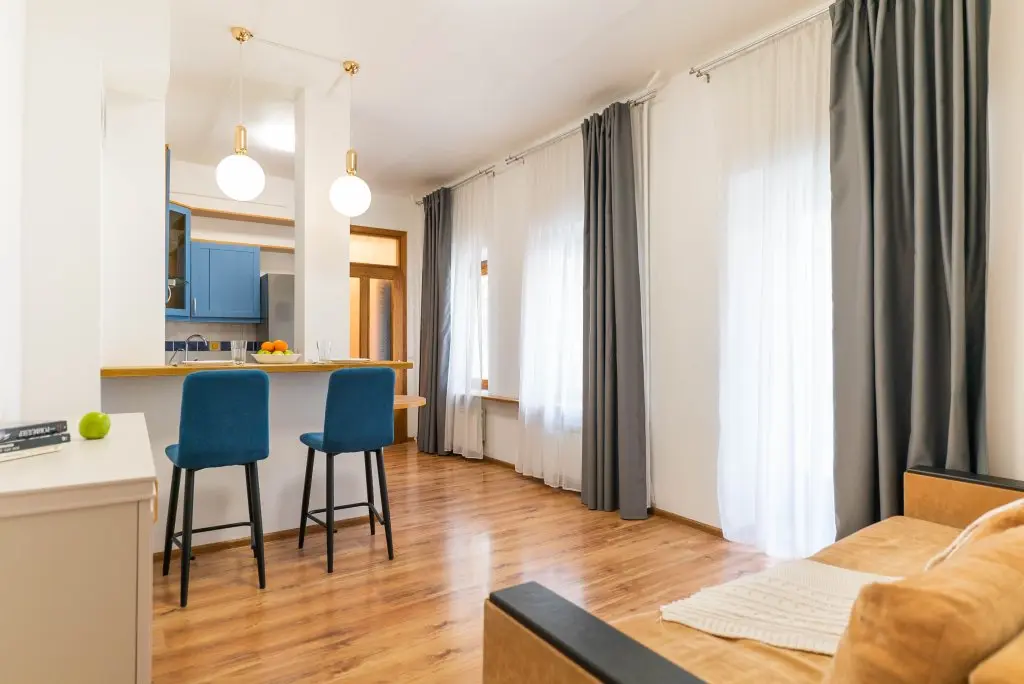 Санкт-Петербург: Апартаменты на Белинского 7