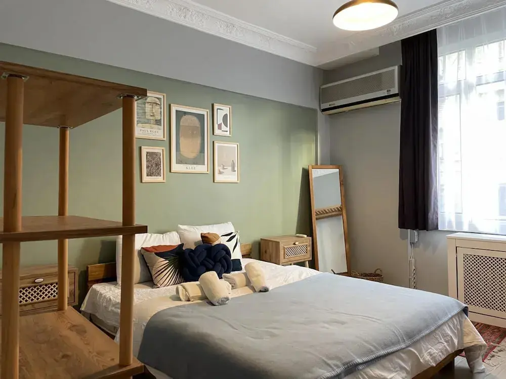 Стамбул: Bohemian Flat in Nisantasi With Central Location