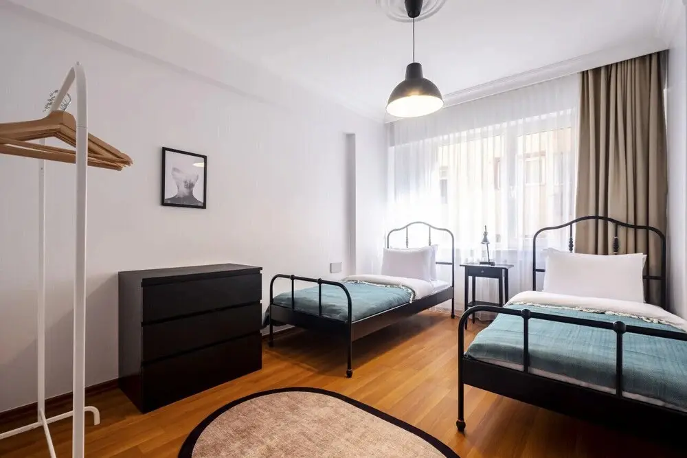 Стамбул: Centrally Located Sleek and Modern Flat in Sisli