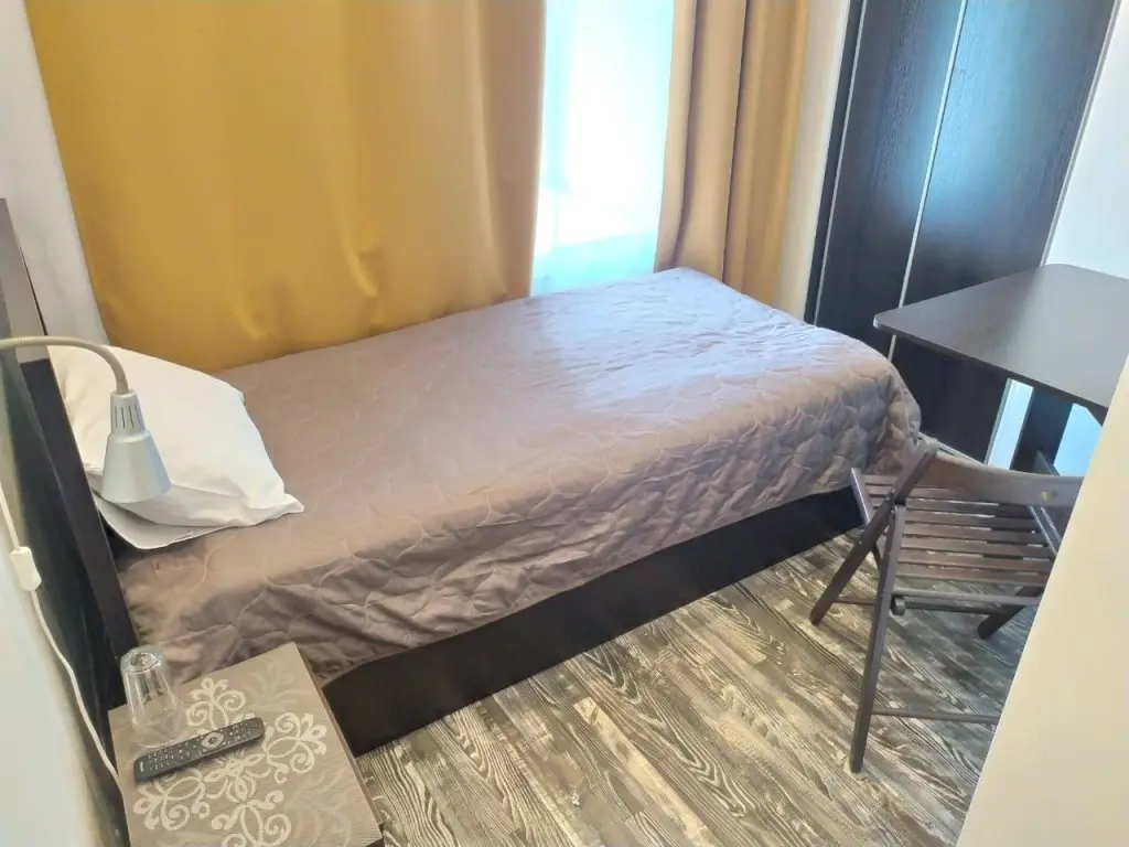 Санкт-Петербург: White Black Home Hotel