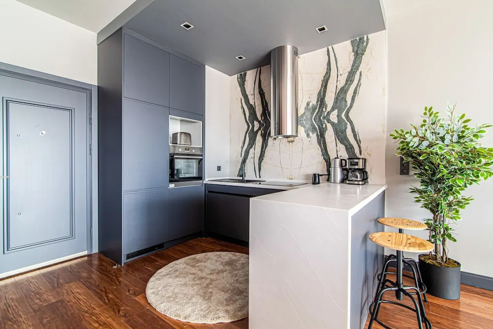 Стамбул: Centrally Located Flat With Balcony in Beyoglu