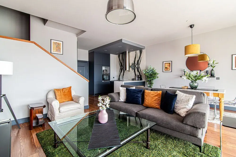 Стамбул: Centrally Located Flat With Balcony in Beyoglu