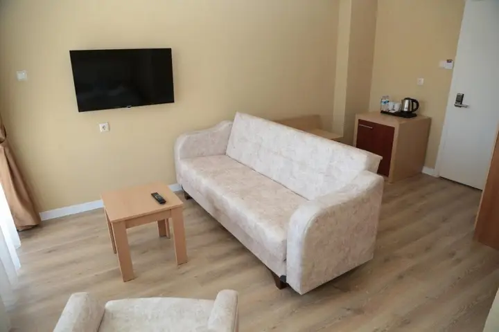 Анталья: Convenient Hotel Room Near Beach in Kusadasi