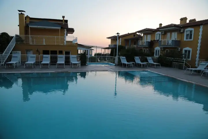 Анталья: Convenient Hotel Room Near Beach in Kusadasi