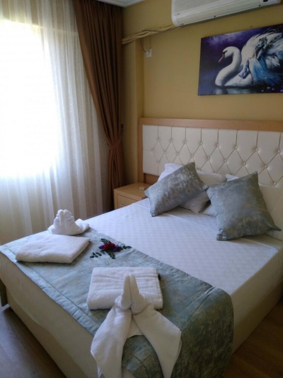 Анталья: Convenient Hotel Room Near Beach in Kusadasi
