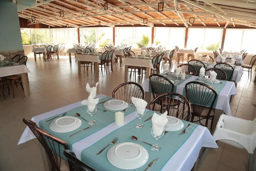 Анталья: Convenient Hotel Room Near Beach in Kusadasi