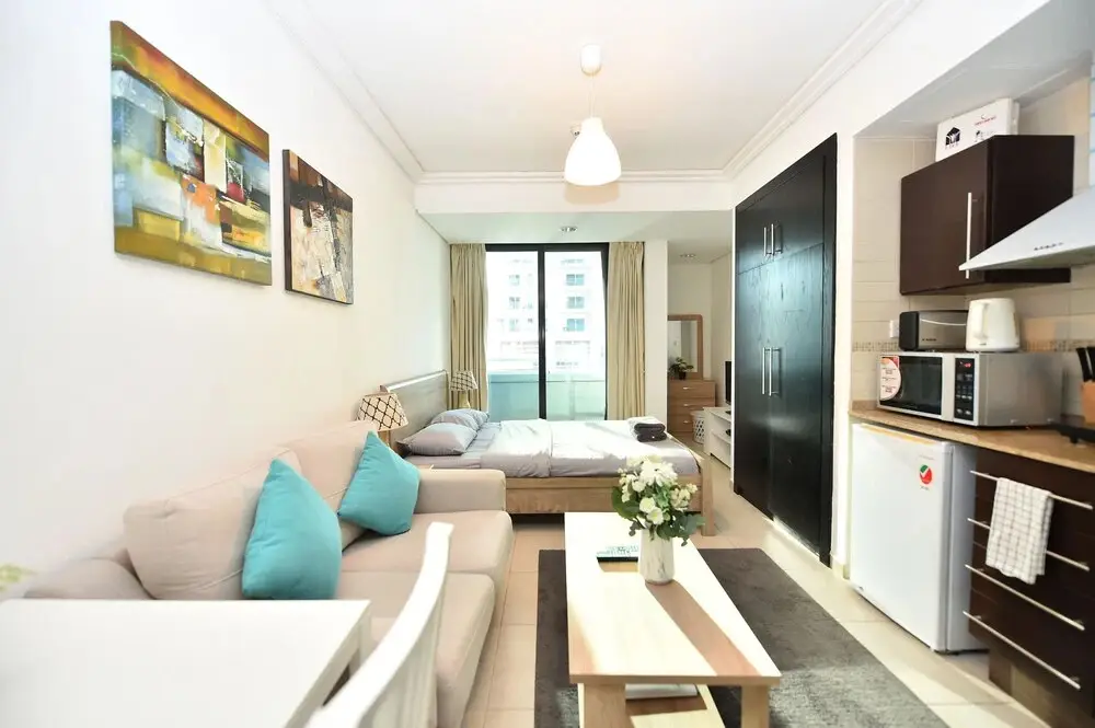 Дубай: LZZ - Furnished Studio with Balcony