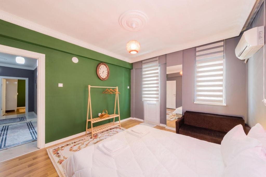 Анталья: Central Flat Close to the Beach in Muratpasa