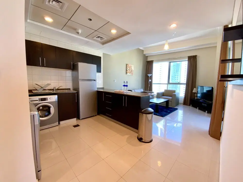 Elegant 1BR for in Bay Central with amazing view - Dubai Marina - KVN — фото 1