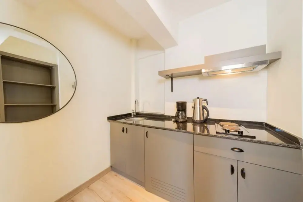 Анталья: Pleasant Hotel Room Near Hadrian s Gate