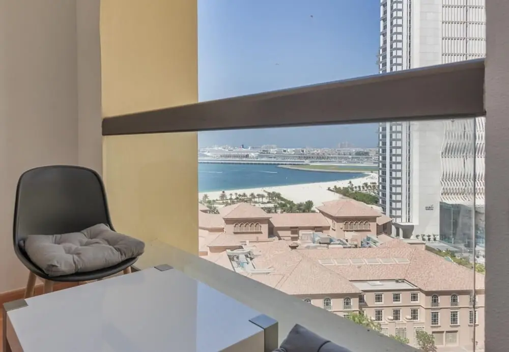 Premium Studio Apt in the Heart of JBR Beach Dubai — фото 1