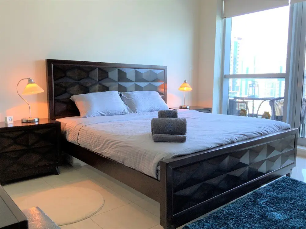 MRNE - Spacious furnished apartment — фото 1
